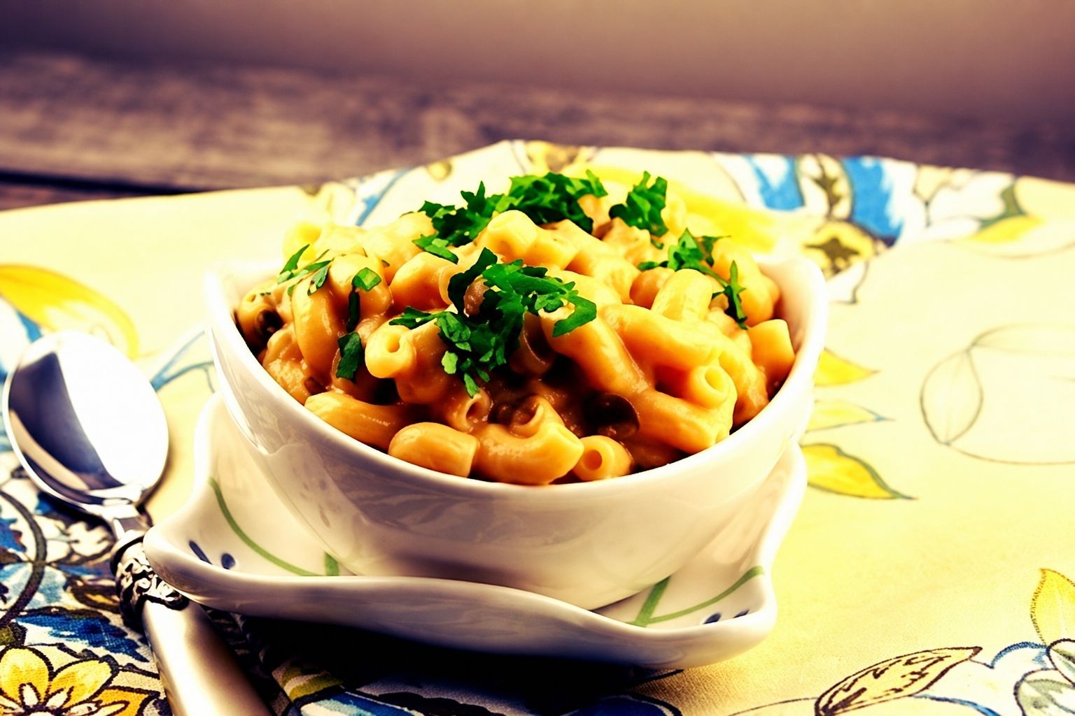 Creamy slow cooker macaroni and cheese in a bowl